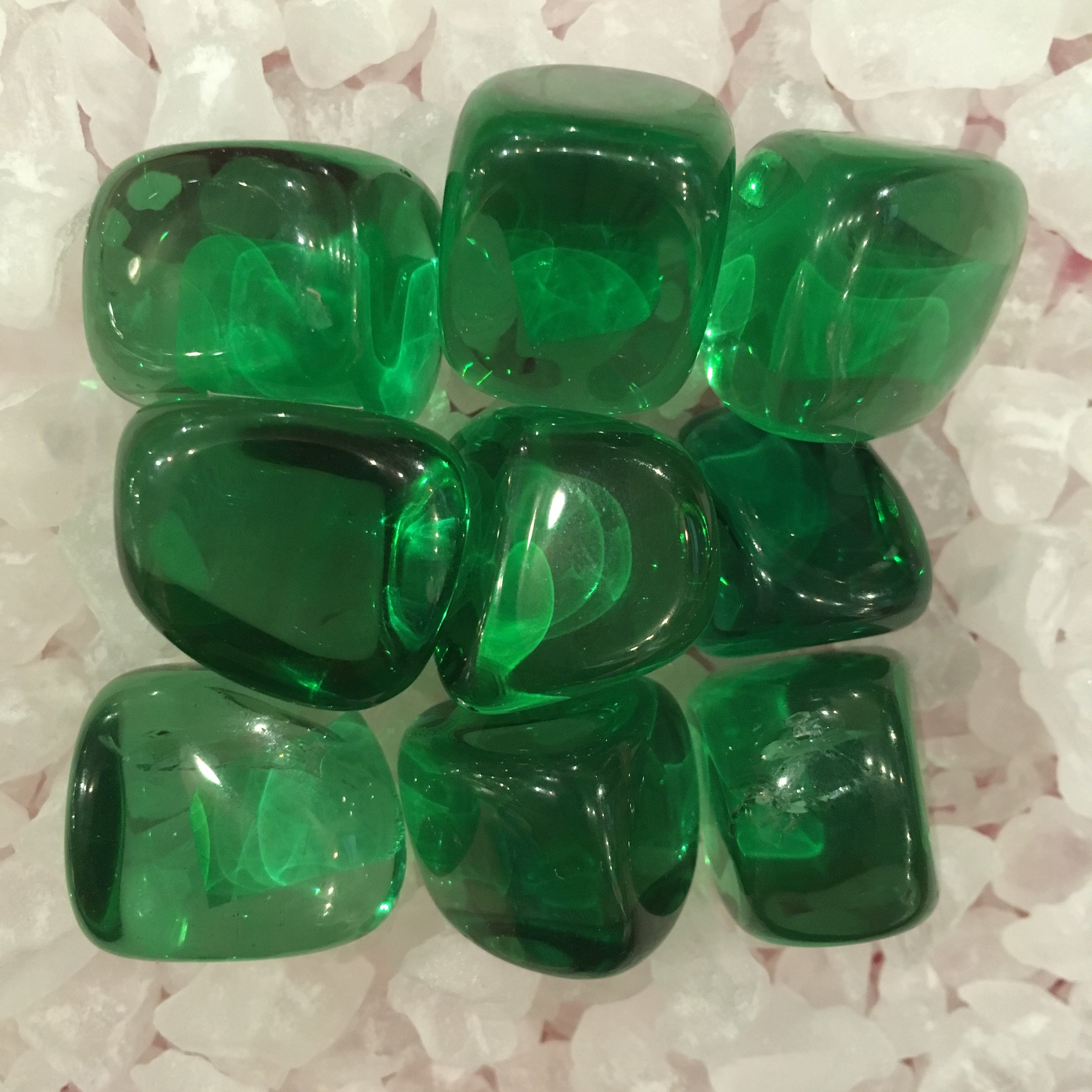Green Obsidian Tumbled 2.jpg
