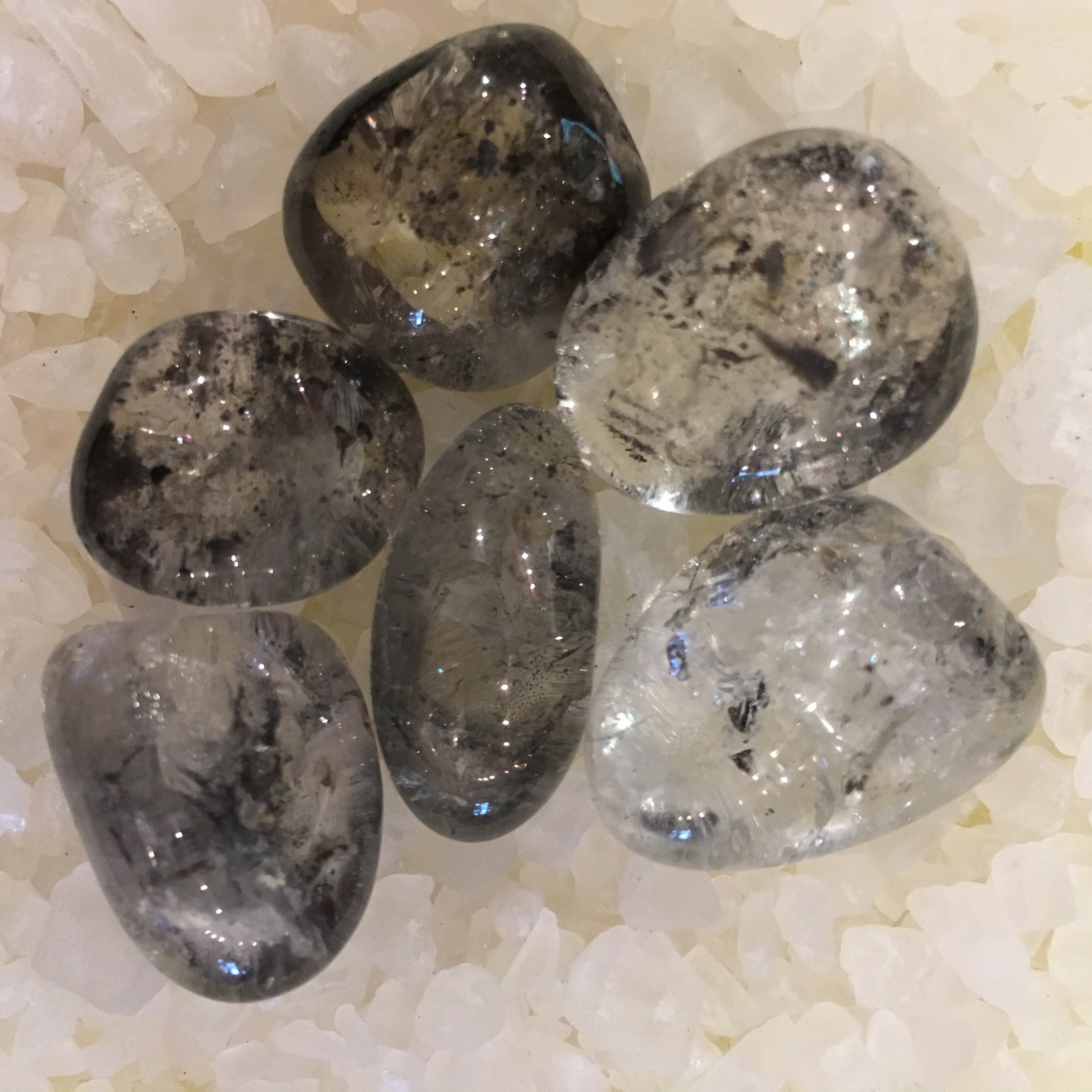 Quartz with Graphite.jpg