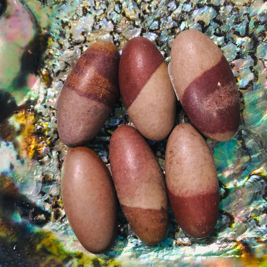 ShivaLingam1.jpg