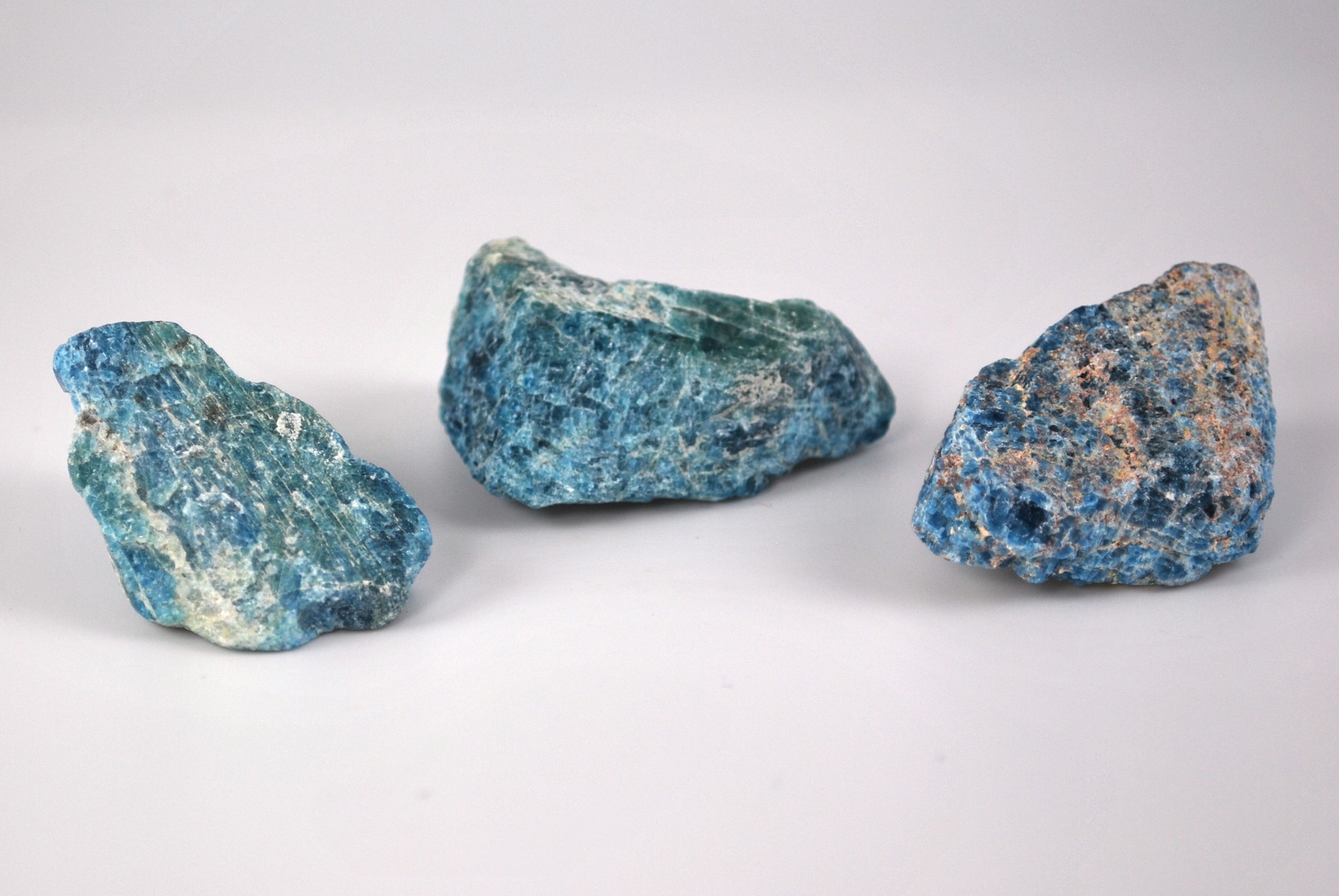 Apatite_Rough__4_4e35925c0506c.jpg