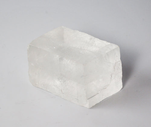 Calcite__Optical_4e2dd82f6d4fe.jpg