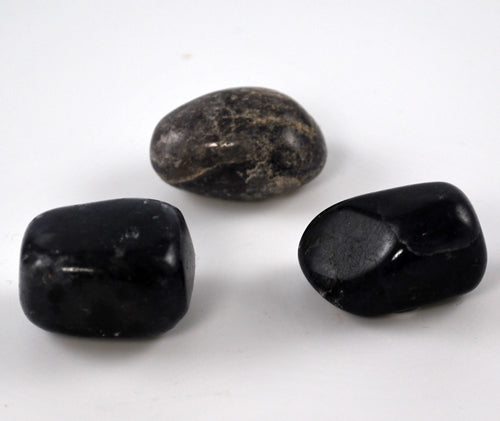Iolite__Tumbled__4e2f1b34b5069.jpg