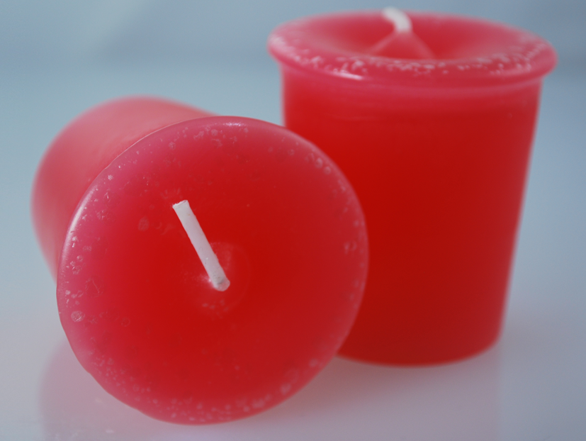 Scented_Votive___4dcb2c95e2ecb.png