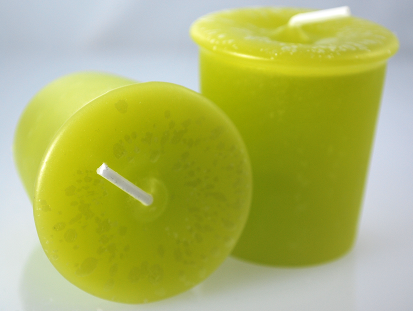 Scented_Votive___4dcb2df247a9f.png